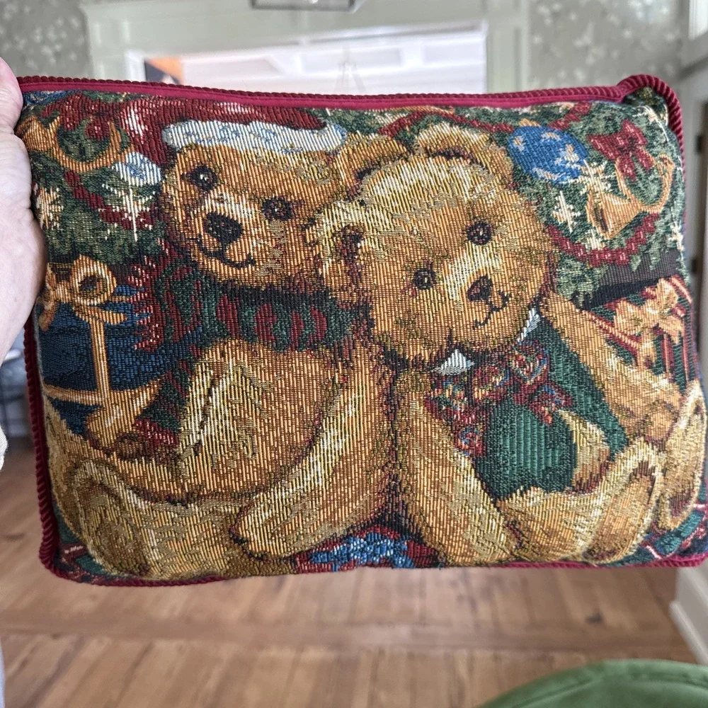 Pair of 2 Tapestry Square 16